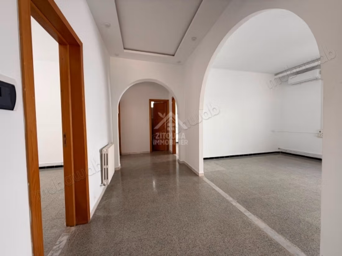 In affitto una villa con giardino a La Marsa Saada