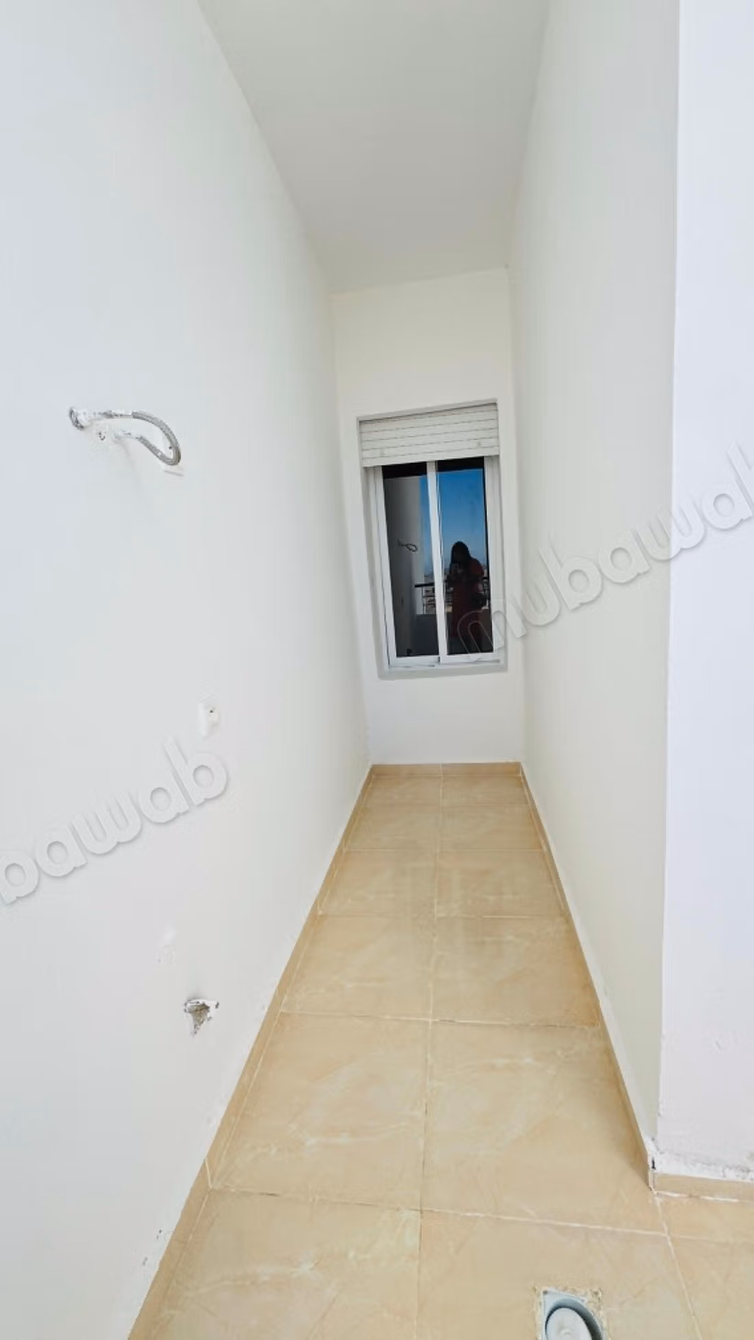 Superbe appartement à vendre à Hay Hassani. 
2 chambres agréables. 
Résidence sécurisée — 2
