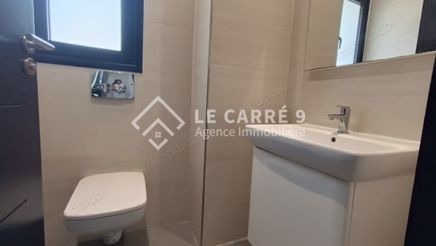 In affitto un Duplex S3 con giardino per USO UFFICIO