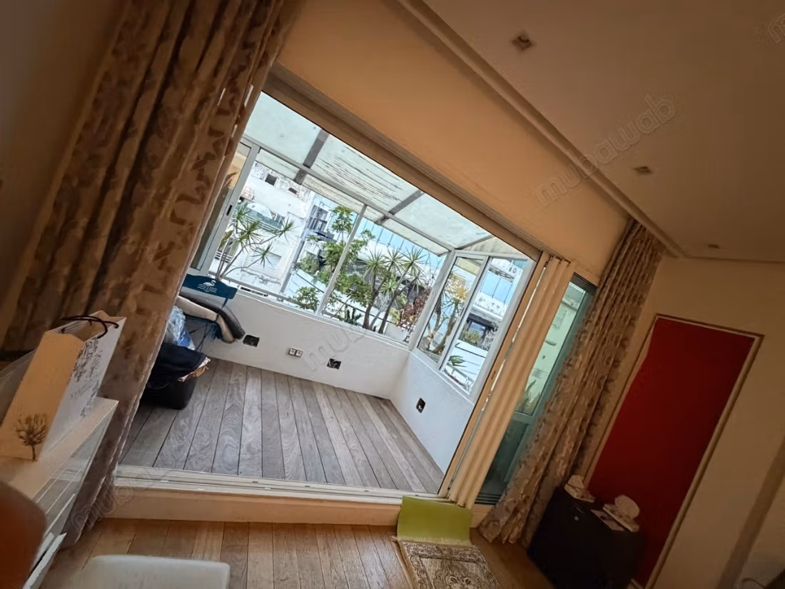 Appartamento di lusso di 180 m² con terrazza