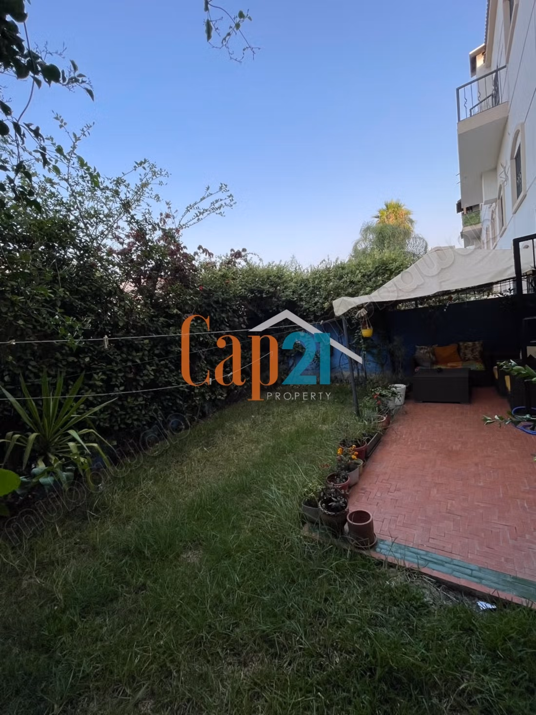En alquiler, magnífica villa amueblada de 300 m² Bobana