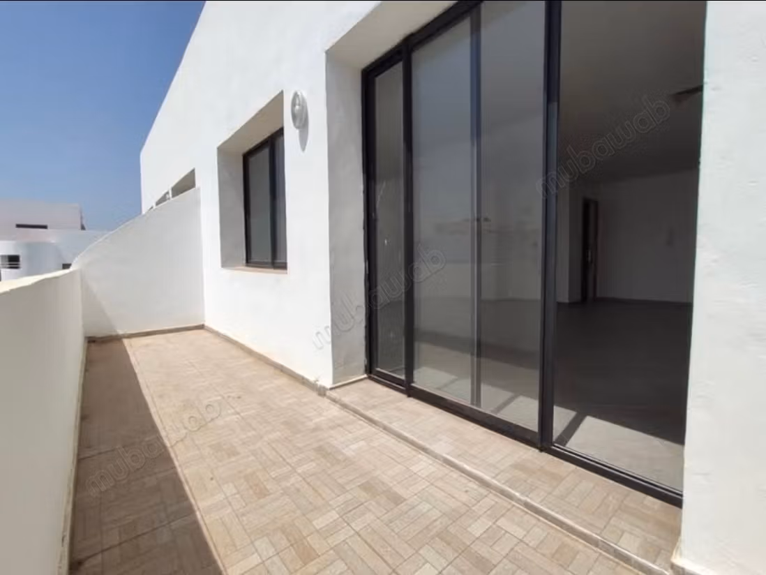 Ufficio di 49 m² in affitto – Imm Marjane Market Oulfa