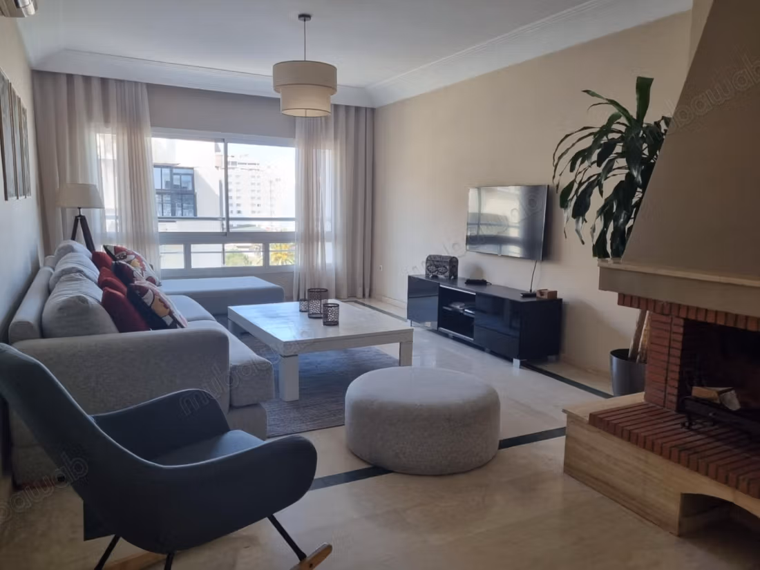 Bel appartamento arredato con 3 camere a Racine