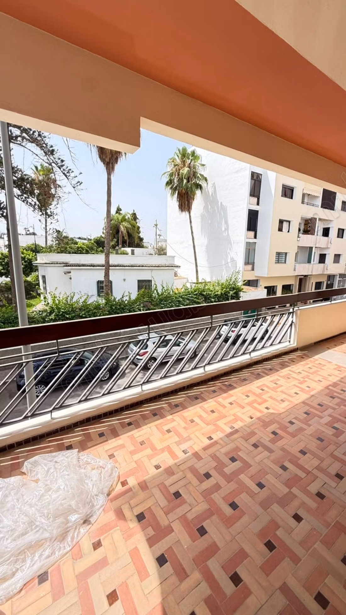 In affitto appartamento di 200 m² Haut Agdal