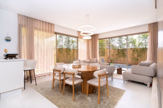 Rare opportunity villa free of fees, unbeatable price
