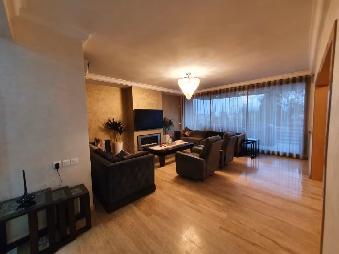 Superbo appartamento arredato a hay Riad