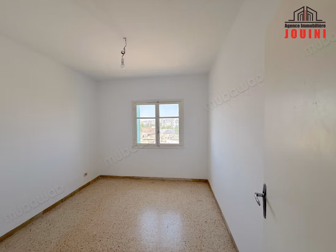 Appartamento S3 a Borj Louzir, Ariana