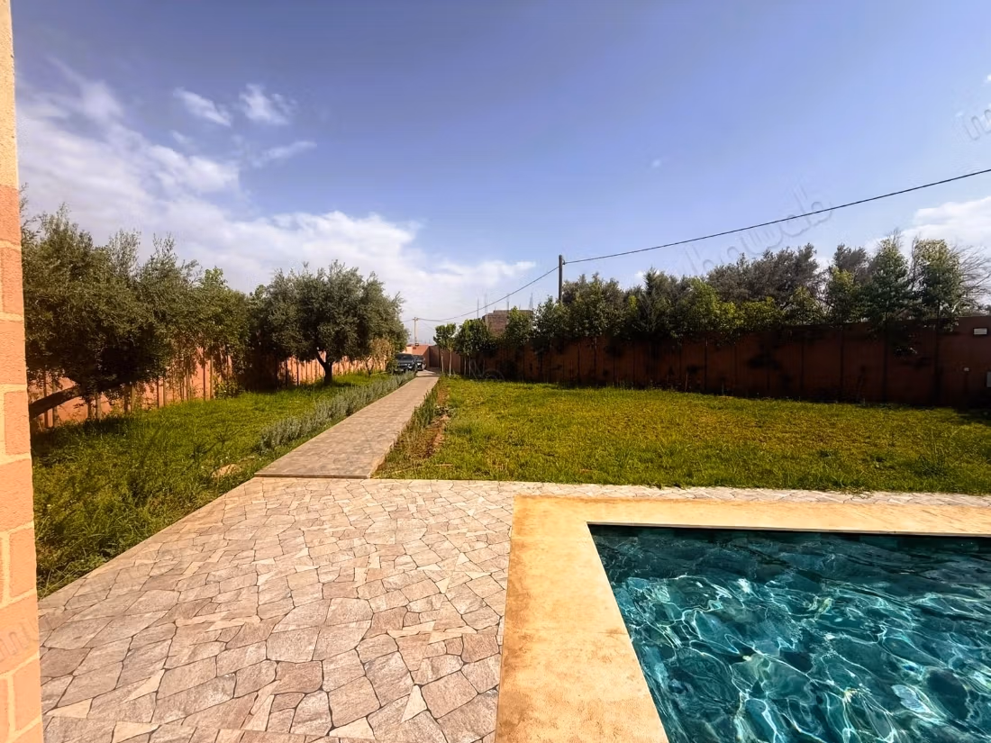 Villa d'Exception à Vendre. 
Route de Ourika