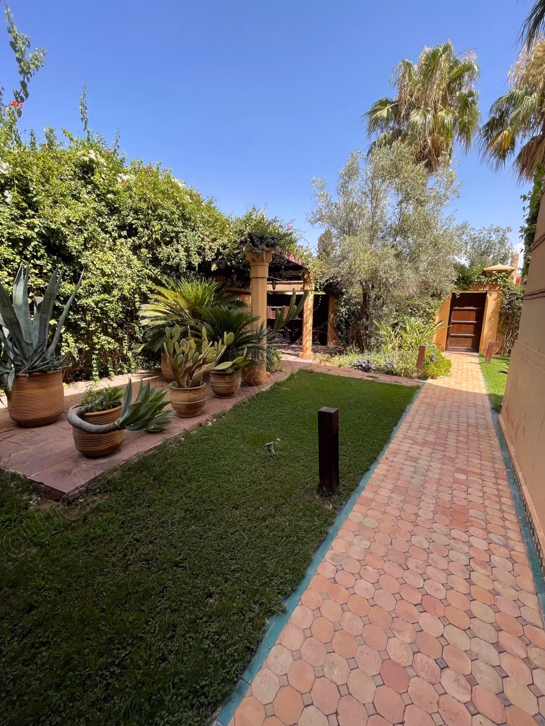 Te huur – Super moeiteloos gemeubileerde luxe villa op Golf d'Amelkis, Marrakech
