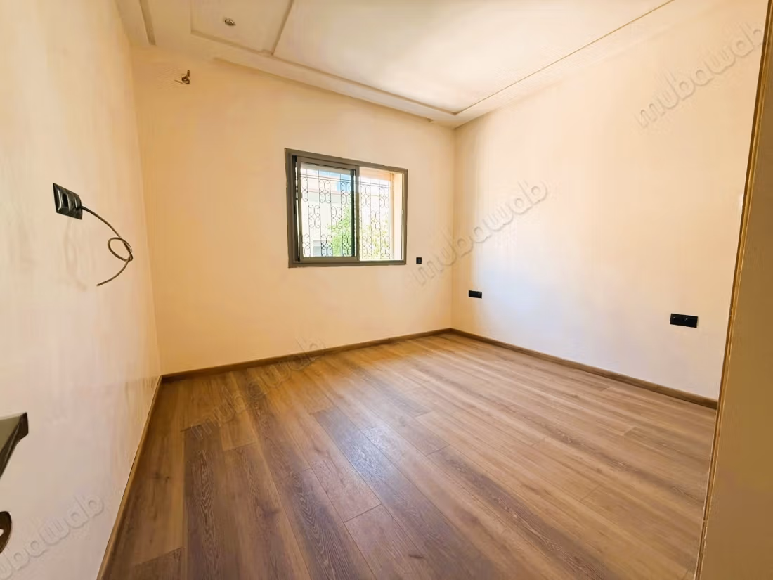 Interesting villa. Residence or investment