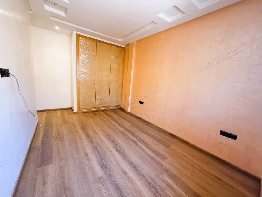 Interesting villa. Residence or investment