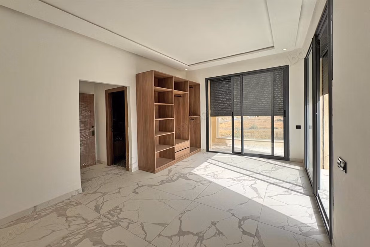 Villa moderne de 3 suites à vendre
