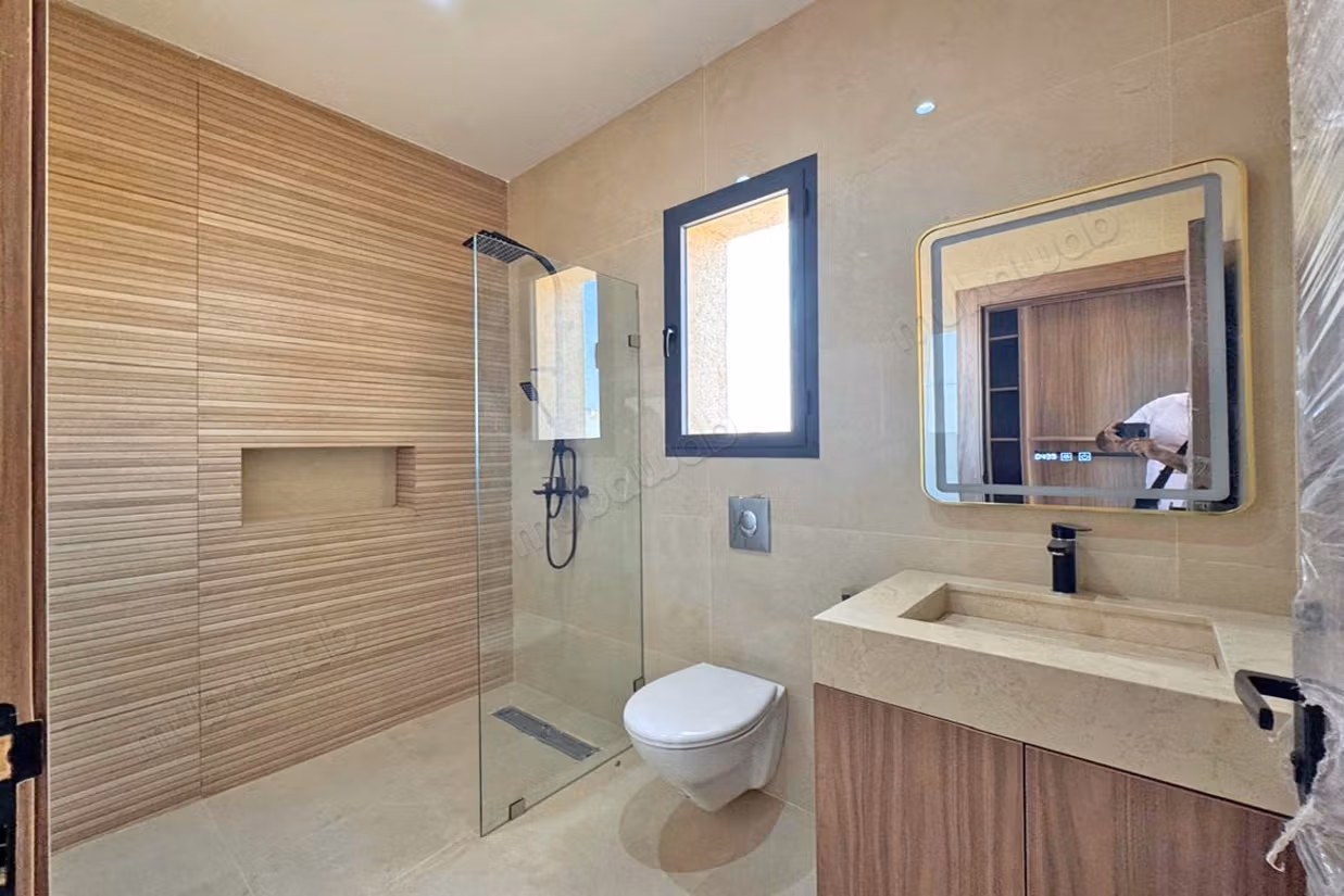 Villa moderne de 3 suites à vendre