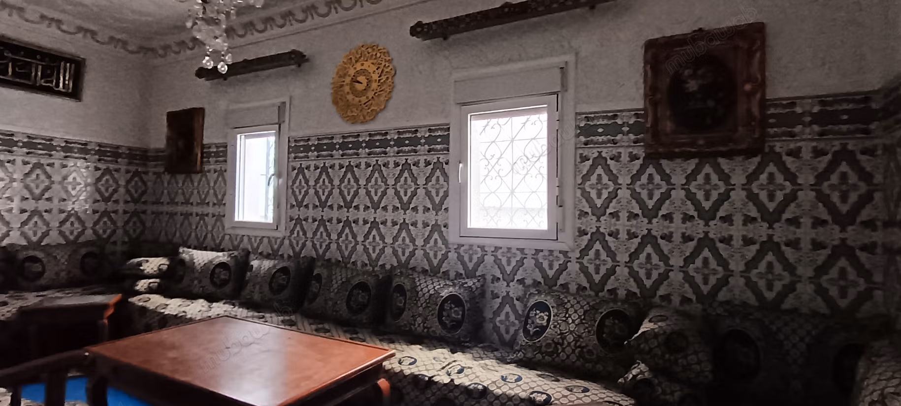 Huis te koop in Medina. 3 grote kamers. Pantserdeur en dubbelglasysteem