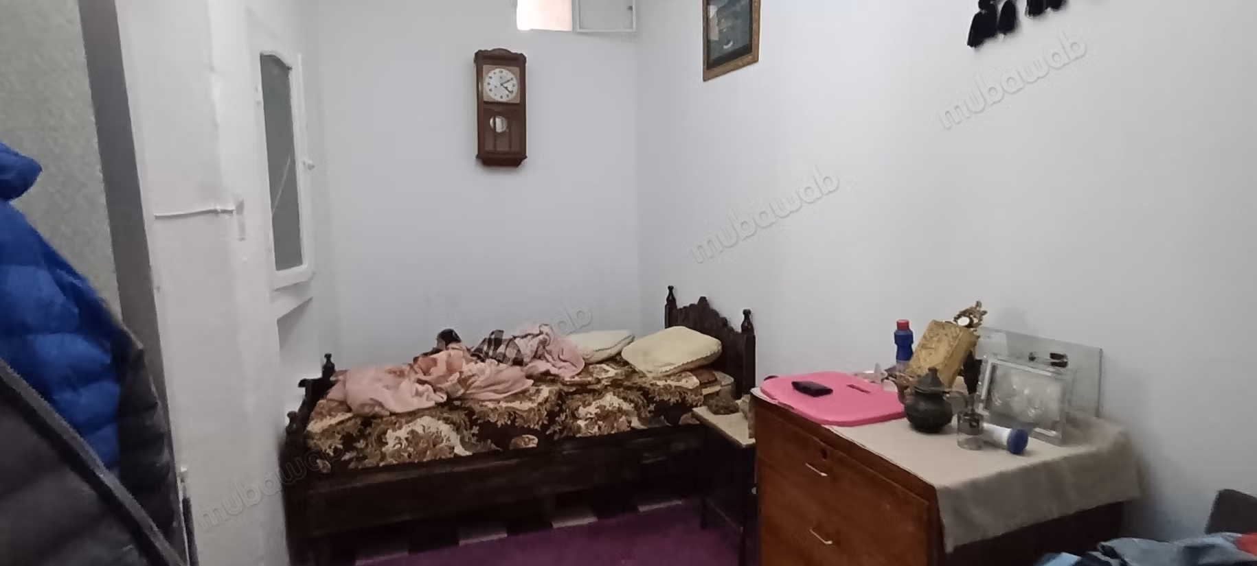 Huis te koop in Medina. 3 grote kamers. Pantserdeur en dubbelglasysteem