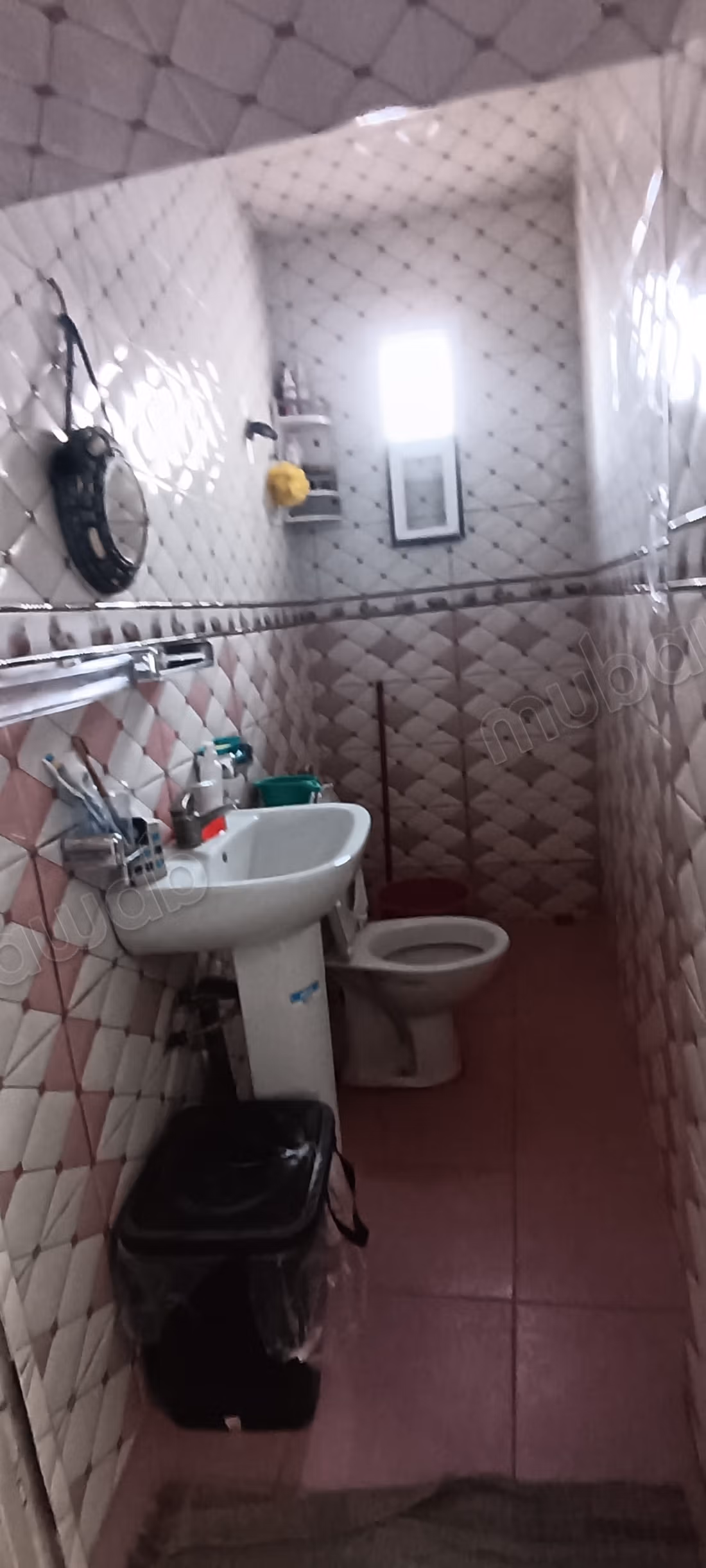 Huis te koop in Medina. 3 grote kamers. Pantserdeur en dubbelglasysteem