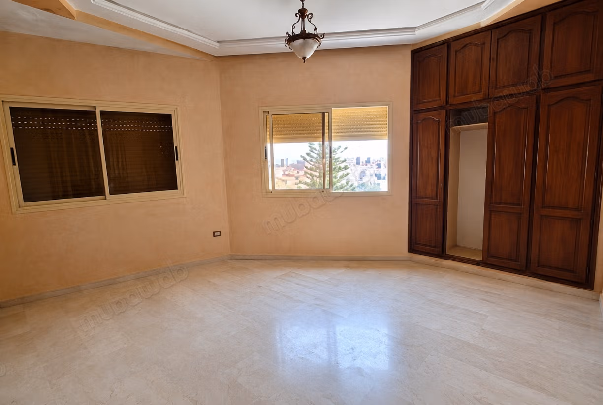 Appartement 86m2 a vendre cuisine équipé — 2