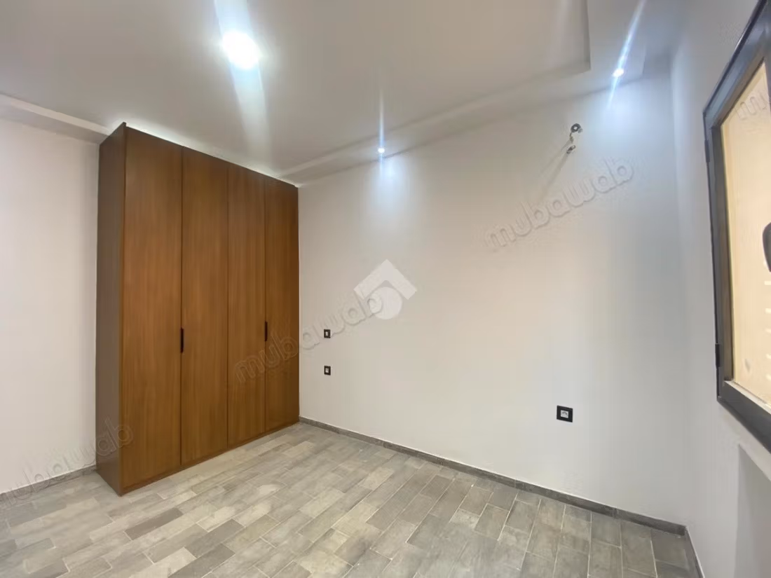 Etage de villa en location