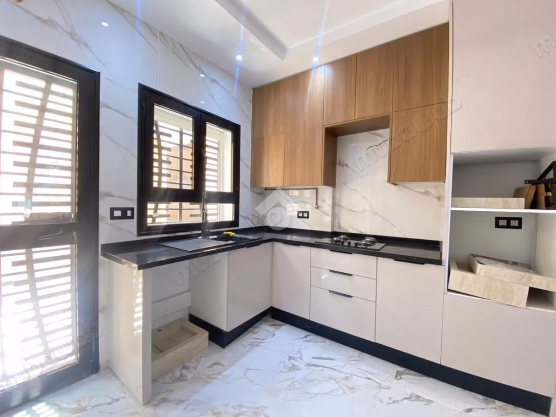Etage de villa en location