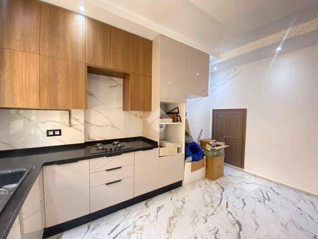 Etage de villa en location