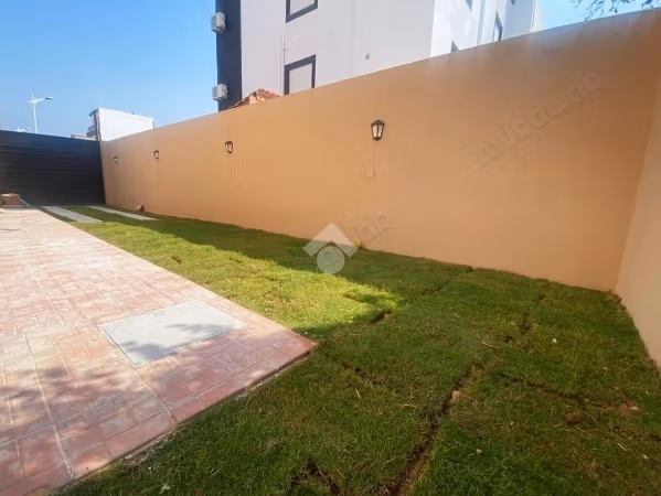 Etage de villa en location