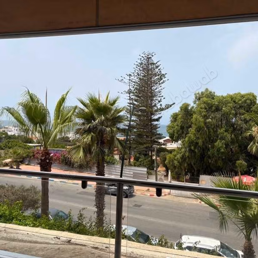Appartamento in Affitto di 111.0 m² a Dar Bouazza, Tamaris1