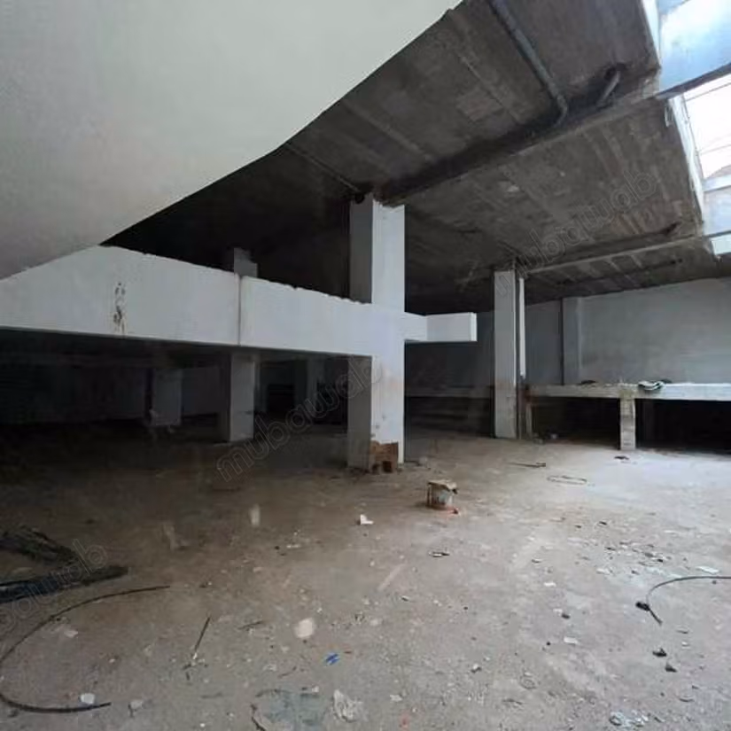 Local comercial en venta de 773.0 m² en Marrakech, Gueliz