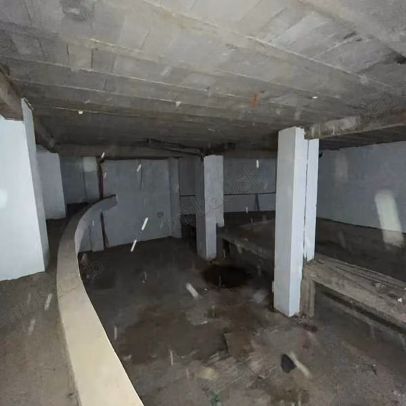 Local comercial en venta de 773.0 m² en Marrakech, Gueliz