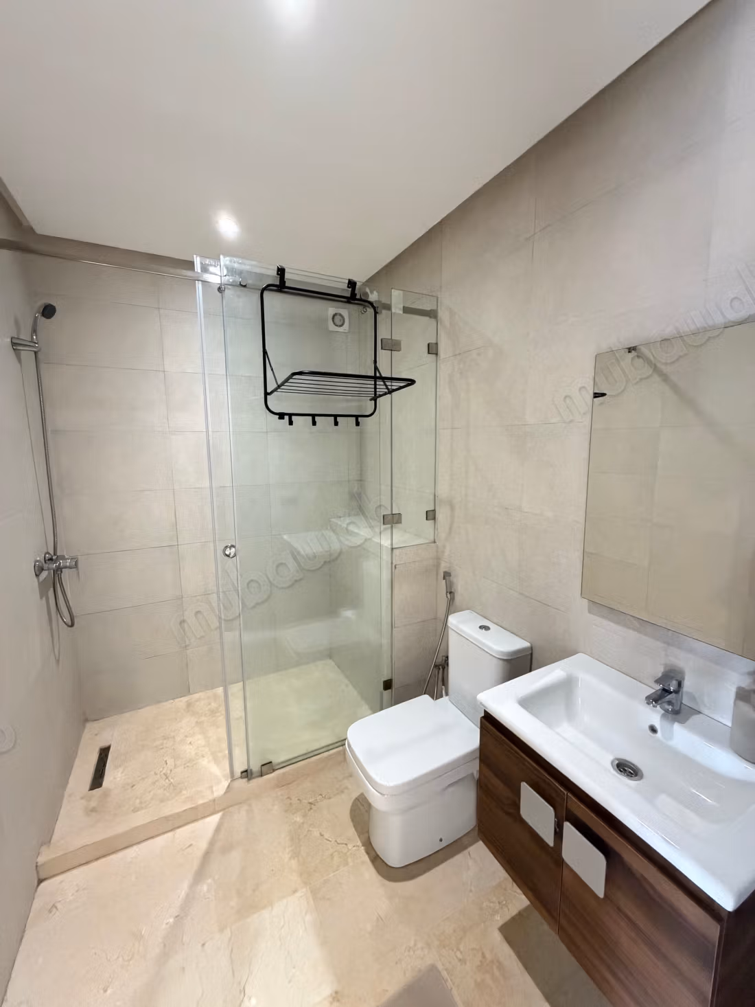 Affitta questo appartamento a Samlalia. Superficie di 91 m². Arredato