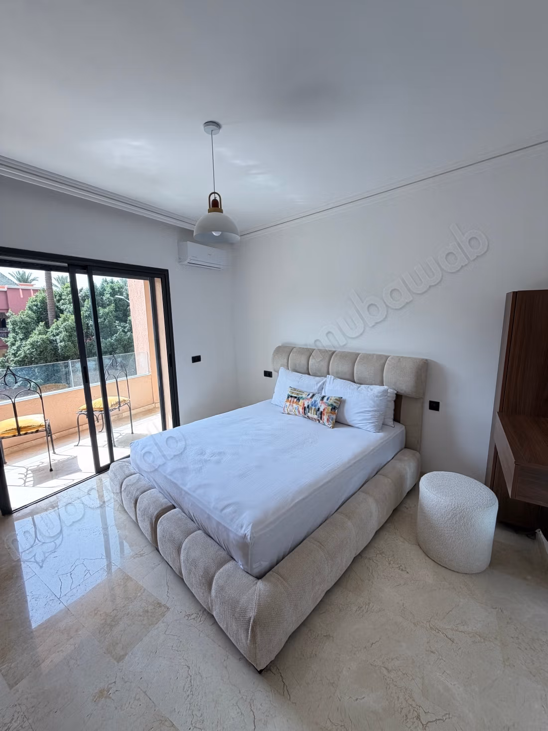 Affitta questo appartamento a Samlalia. Superficie di 91 m². Arredato