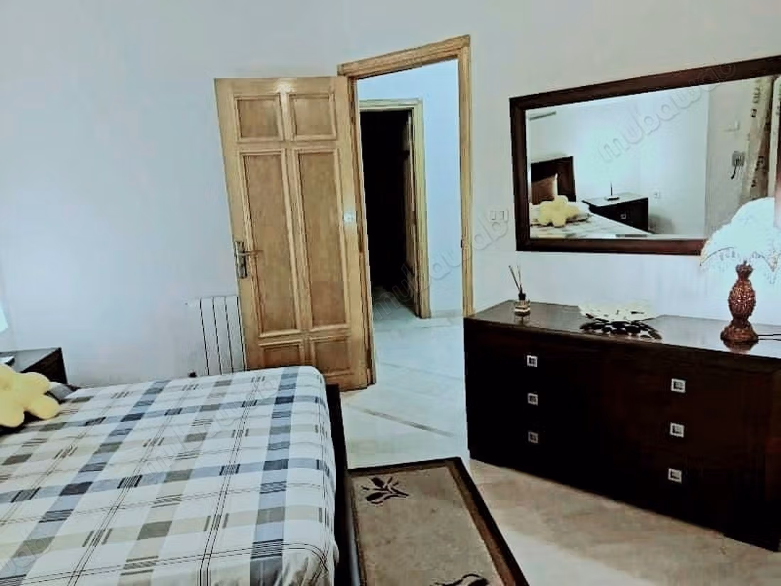 IN AFFITTO – Appartamento Arredato S2 a Cité Ennasr