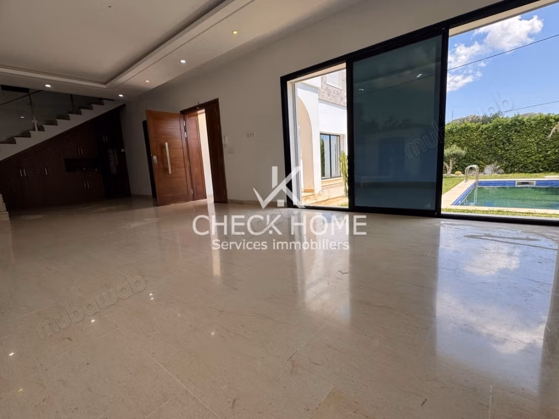 Location annuelle Villa S4 à Craxi Hammamet Nord