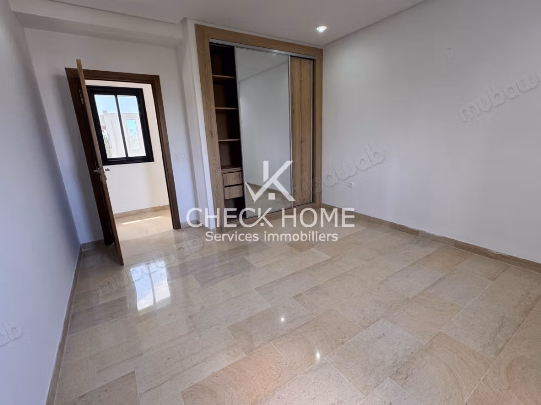 Location annuelle Villa S4 à Craxi Hammamet Nord