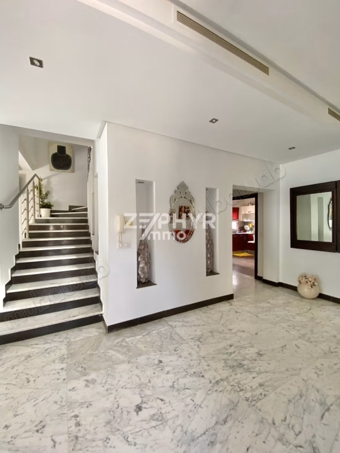 For rent semi-detached villa S4 empty in La Marsa with pi