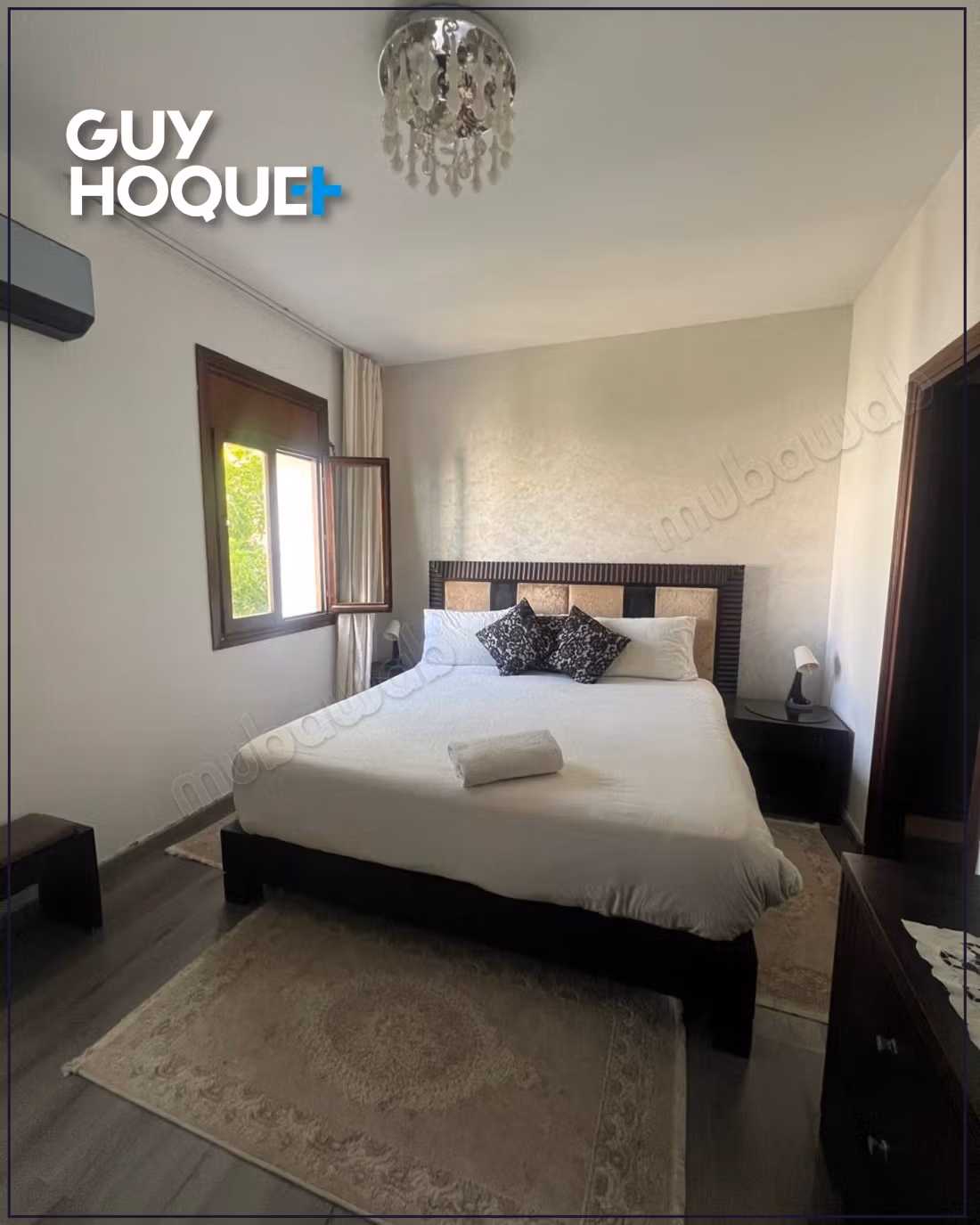 Villa arredata con piscina interna ad Ain Diab