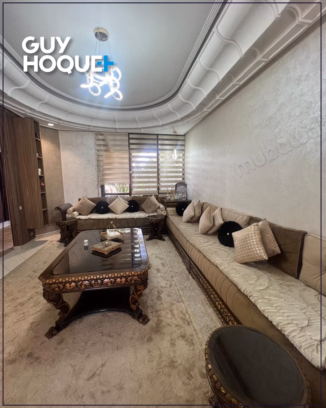 Villa arredata con piscina interna ad Ain Diab