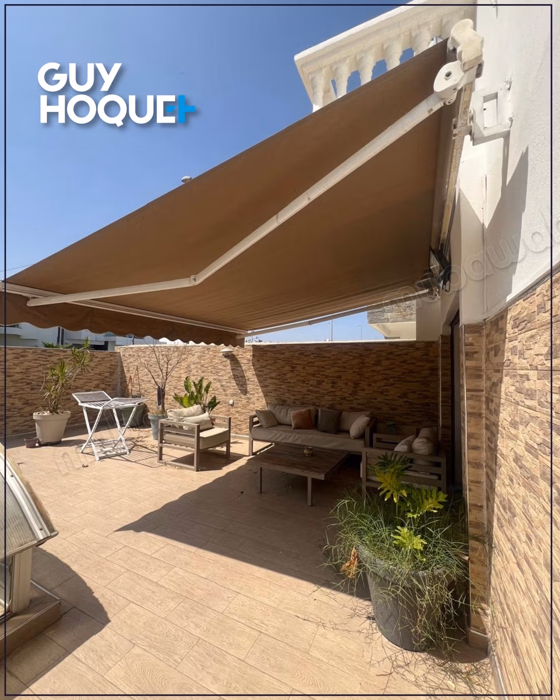Villa arredata con piscina interna ad Ain Diab