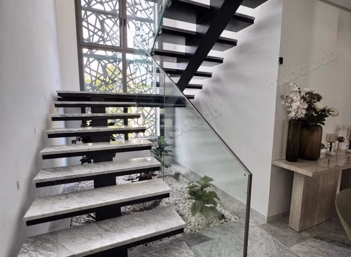 Villa arredatada di alto livello con 4 suite