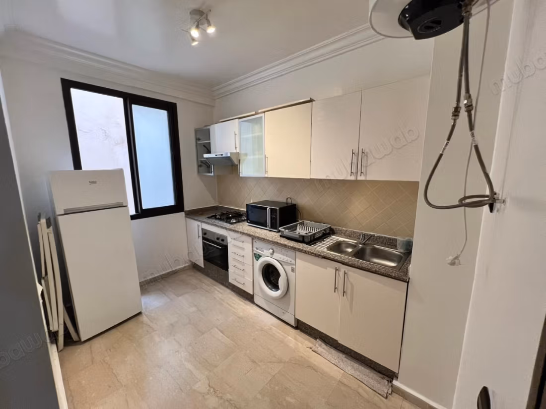 Elegante appartamento in affitto di 100 m² con piscina