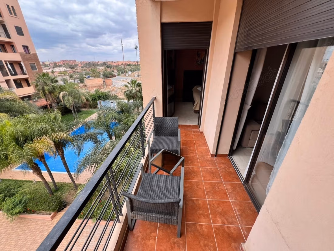 Elegante appartamento in affitto di 100 m² con piscina