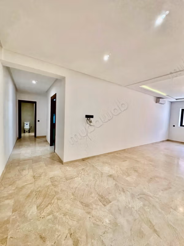 Superbe appartement 90 m² à louer à Samlalia. Deux chambres, belle Piscine