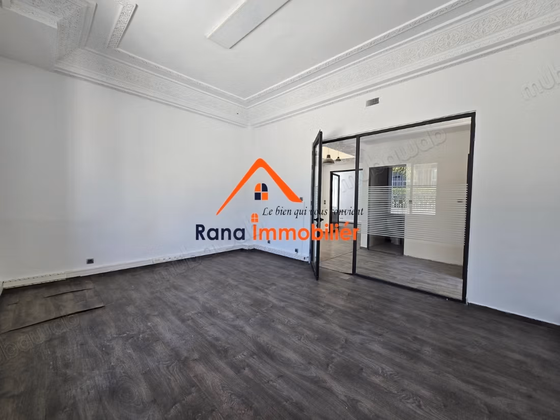 Office villa for rent in Agdal