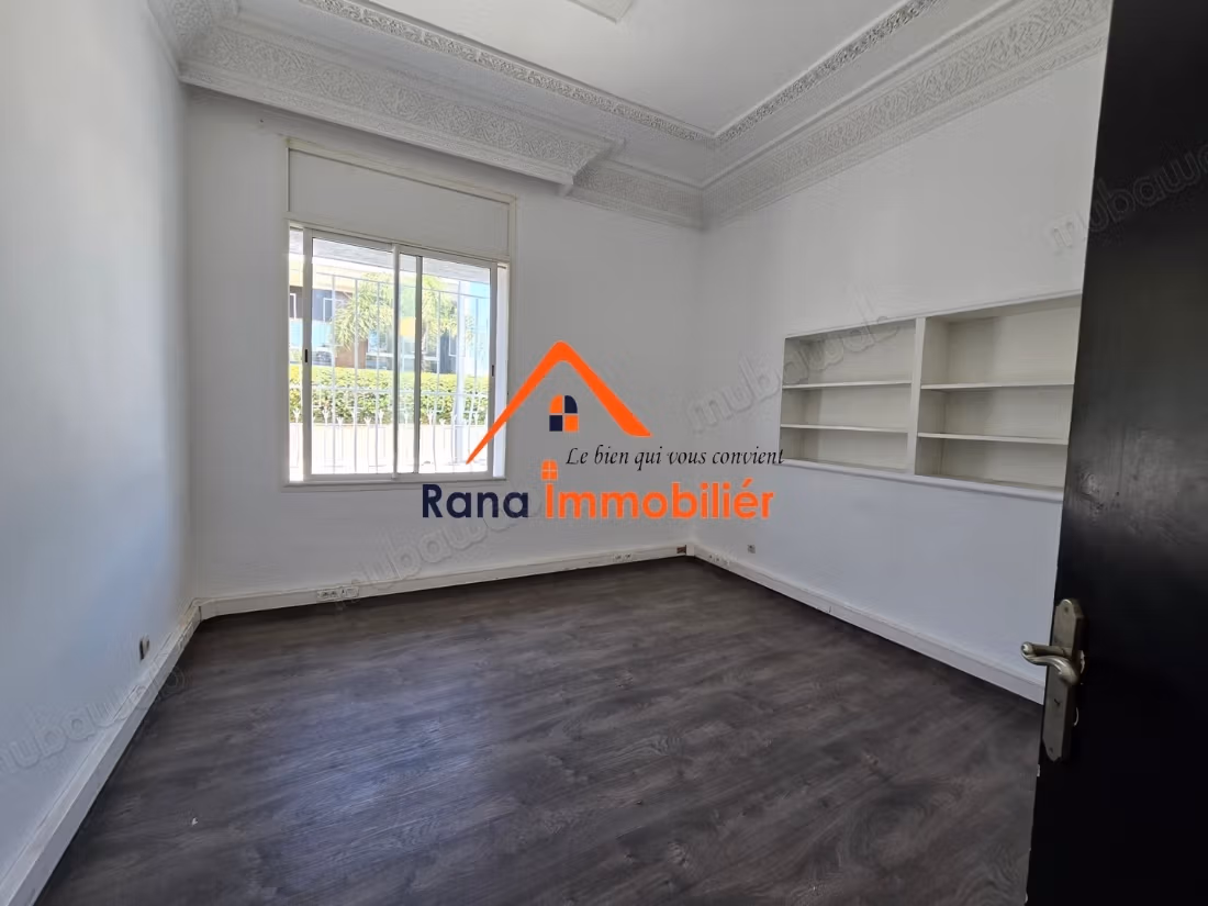 Office villa for rent in Agdal
