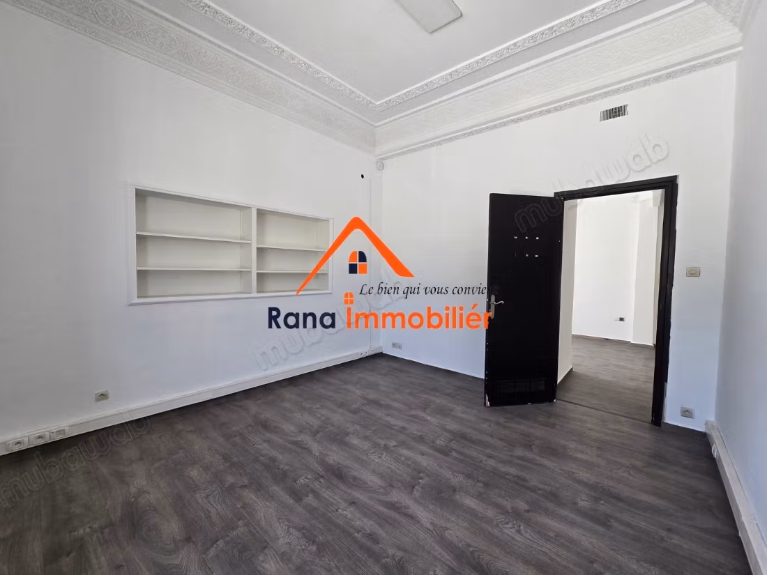 Office villa for rent in Agdal