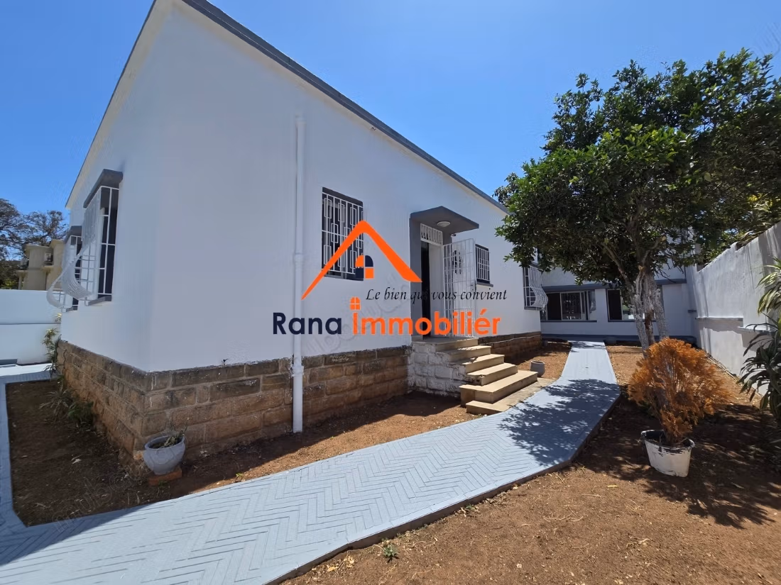 Office villa for rent in Agdal