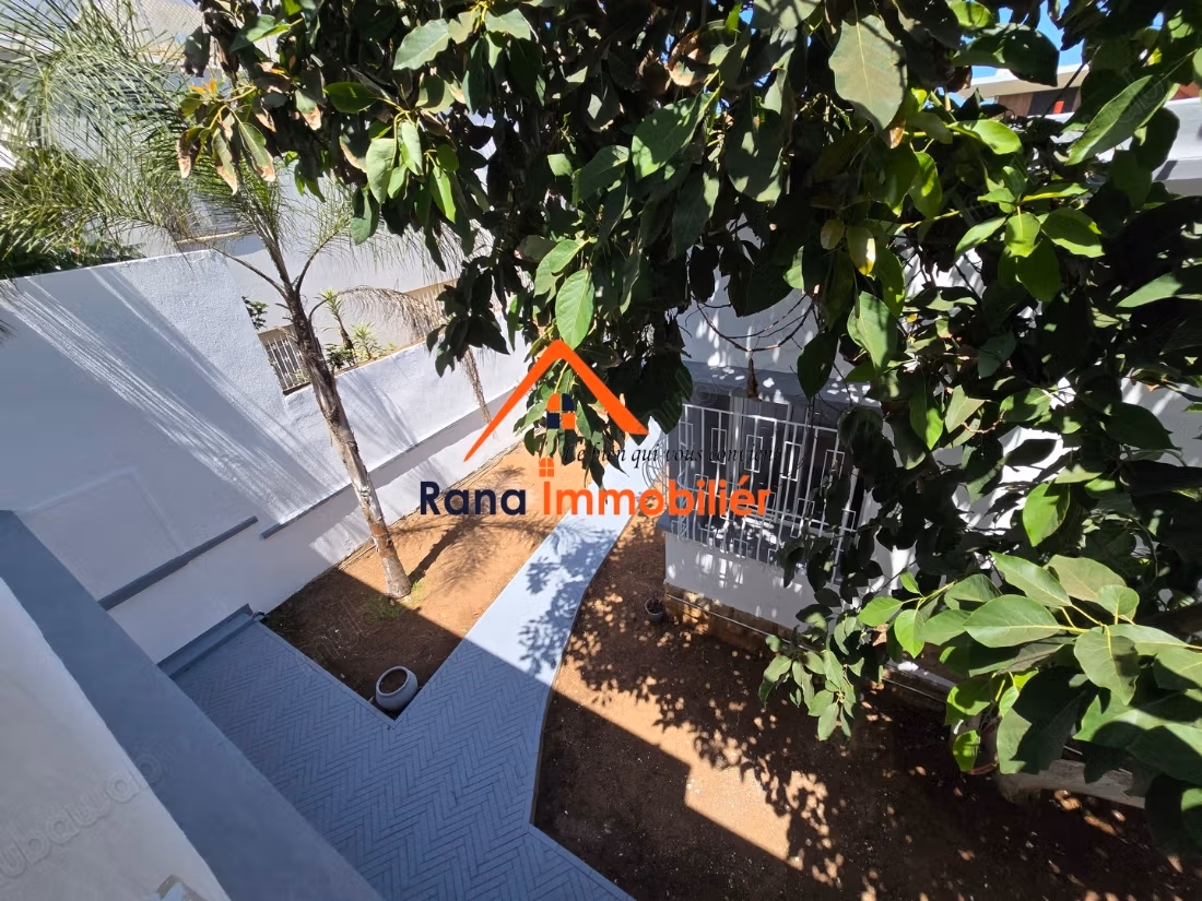 Office villa for rent in Agdal