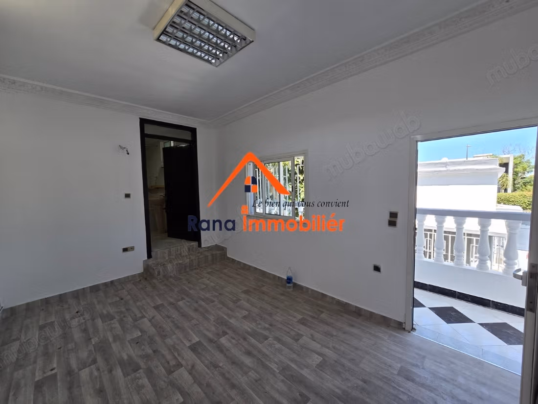 Office villa for rent in Agdal