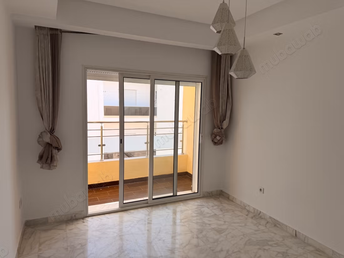 Appartement S3 au lac 2 en face de Novetel