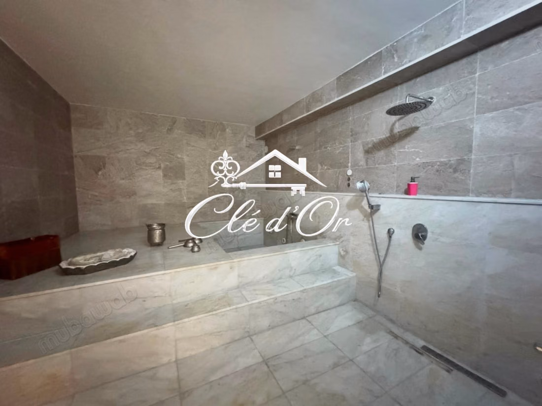 Villa in affitto con piscina a Gammarth
