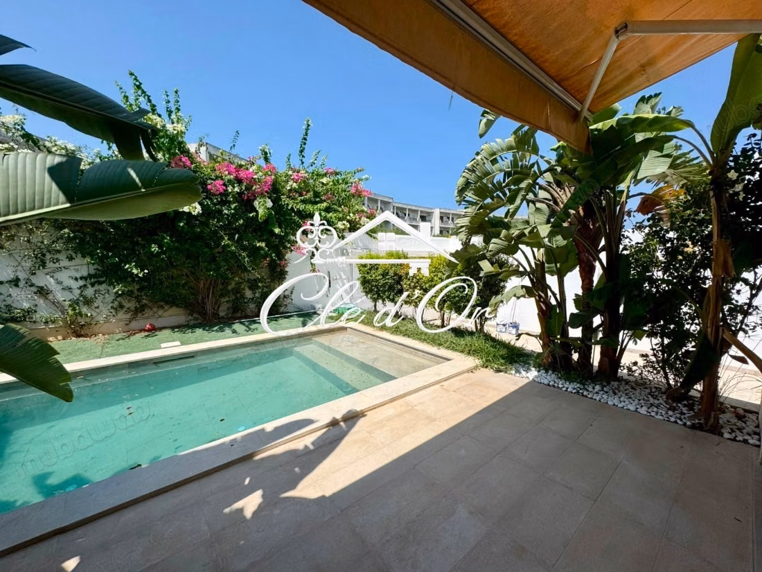 Villa in affitto con piscina a Gammarth